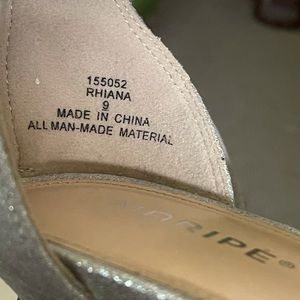 Heels fancy glittery size 9